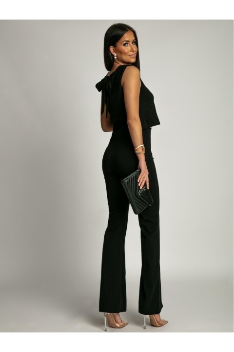 Komplet czarny z ozdobnym tyłem