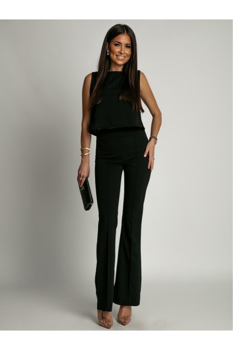 Komplet czarny z ozdobnym tyłem