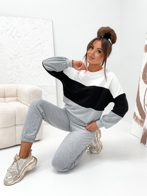 Komplet dresowy w paski szary