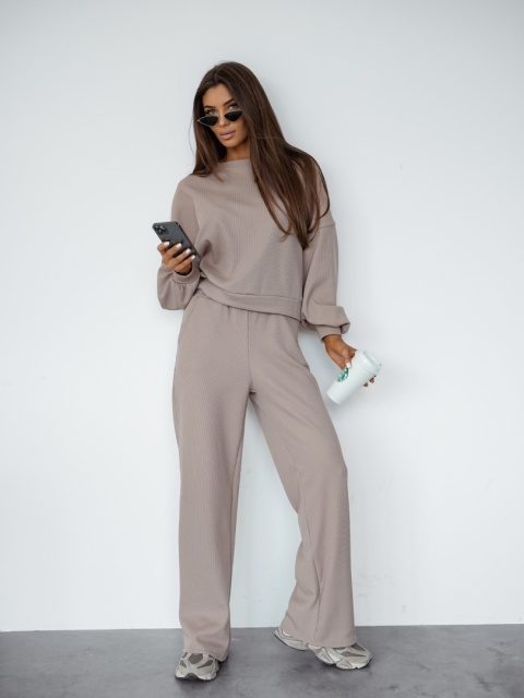 Komplet dresowy wafelkowy capuccino