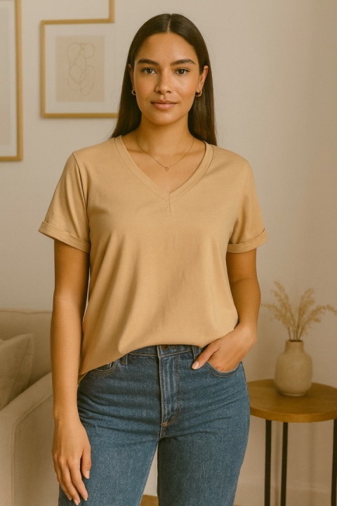 Koszulka basic w serek camel