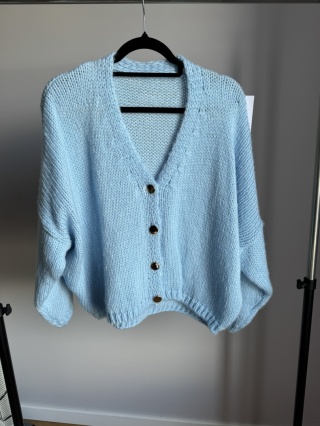 Sweter zapinany baby blue