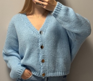 Sweter zapinany baby blue