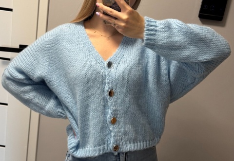 Sweter zapinany baby blue